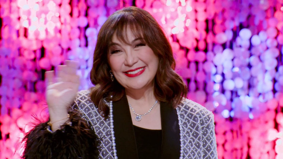 latest_chika's tweet photo. The guest judges include Jolina Magdangal, R’Bonney Gabriel, Melai Cantiveros, Sharon Cuneta, Precious Paula Nicole, Kyle Echarri, Janella Salvador, and Angeline Quinto.

Actor and host Paolo “Mama Pao” Ballestero will return as the host for this season. https://t.co/Mh7wJhac8M