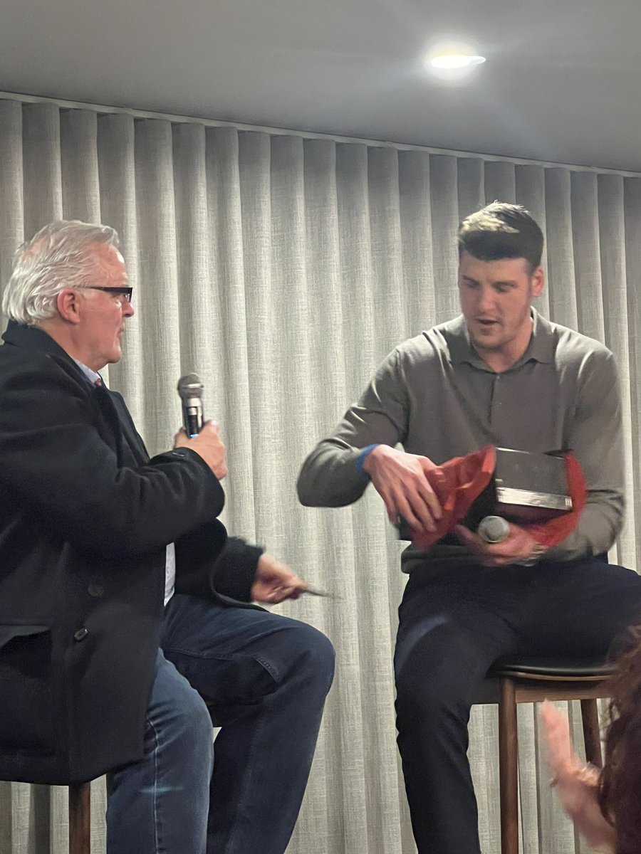 Sue Anderson β€οΈπ Go Dees 2021 Premiersπ (@sueanderson56) on Twitter photo Lovely to see these boys presented with their EFC Recognition jumpers last night at the Dick Reynolds cocktail event. The Player Recognition Program is run by the EFC Past Players and Officials. <a href="/efcppoa/">EFCPP&OA</a> <a href="/MichaelHarts27/">Michael Hartley</a> <a href="/StonesGrimley/">Sam Grimley</a> <a href="/JoshBegley16/">Joshua Begley</a> Lovely to see these boys presented with their EFC Recognition jumpers last night at the Dick Reynolds cocktail event. The Player Recognition Program is run by the EFC Past Players and Officials. <a href="/efcppoa/">EFCPP&OA</a> <a href="/MichaelHarts27/">Michael Hartley</a> <a href="/StonesGrimley/">Sam Grimley</a> <a href="/JoshBegley16/">Joshua Begley</a>