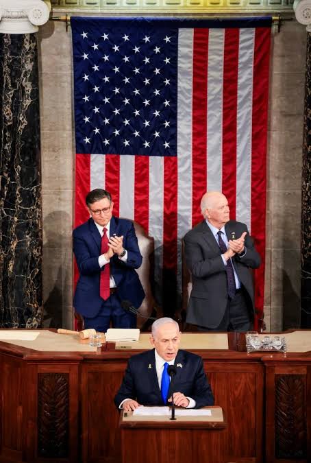 #WarCriminal
Netanyahu, the genocide criminal who murdered children in Gaza, received a standing ovation at the American Congress. Every person who believes in God knows this; Divine justice will definitely be manifested one day and the oppressors will not go unpunished.