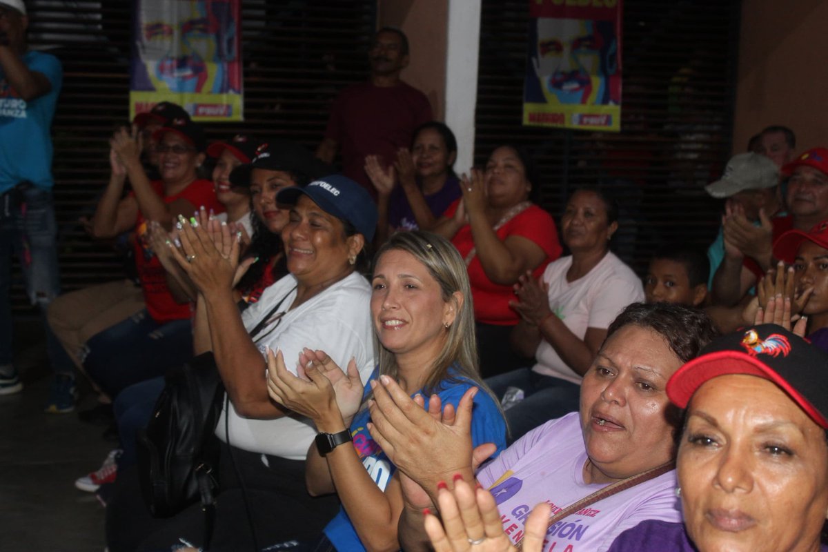 La Maquinaria 1X10X7 de San José de Guaribe, recibió a mi Mayor, <a href="/JoseGVielmaMora/">Vielma Mora</a>, un Soldado 4F, Bolivariano y Chavista de la Patria. Las puertas del pequeño gigante de Guárico, siempre están abiertas para usted amigo, camarada y hermano. ¡Los revolucionarios, Venceremos!