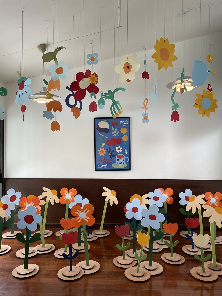 Bingllow tweet media