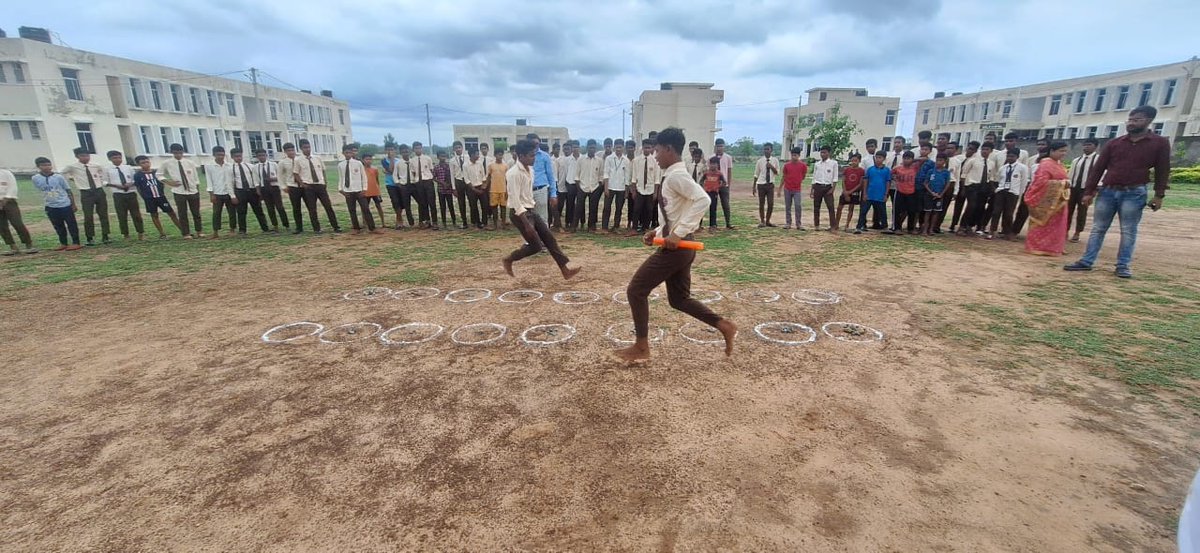 @EmrsBahalda2020  Celebrating Sikhya Saptah 
Event-Sports
#CBSE <a href="/narendramodi/">Narendra Modi</a> <a href="/TribalAffairsIn/">Ministry of Tribal Affairs, Govt. of India</a> <a href="/model_odisha/">Odisha Model Tribal Education Society (OMTES)</a>