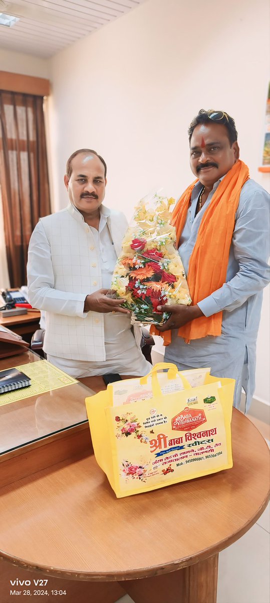 sscupindia's tweet photo. ऊर्जावान, विनम्र व कर्मठ नेता एवं उत्तर प्रदेश सरकार में मा0 कैबिनेट मंत्री श्री @daraschauhan354 जी को जन्मदिन की हार्दिक बधाई एवं शुभकामनाएं। 
प्रभु श्री राम जी से प्रार्थना है कि आप दीर्घायु हों और सदैव स्वस्थ एवं प्रसन्न रहें। 

@Riturajupindia @BJP4UP @Baghup62 https://t.co/RktEqukwoZ