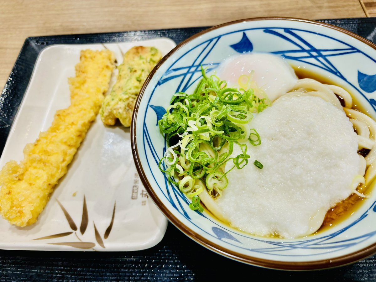 maeda_sns's tweet image. l ° д ° l／　こんにちは☀️

角パイプの #カク蔵 &amp;amp; #ミニ蔵 です❗️

川口ロフトさんで今日から始まりました【ジモトロフト】

アリオ川口2階、イトーヨーカドー側エレベーター上った正面です❗️

川口ロフトさん、素敵なディスプレイを
✨ありがとうございます✨

さぁ 昼飯 昼飯🥢

#LOFT 
#ロフト…