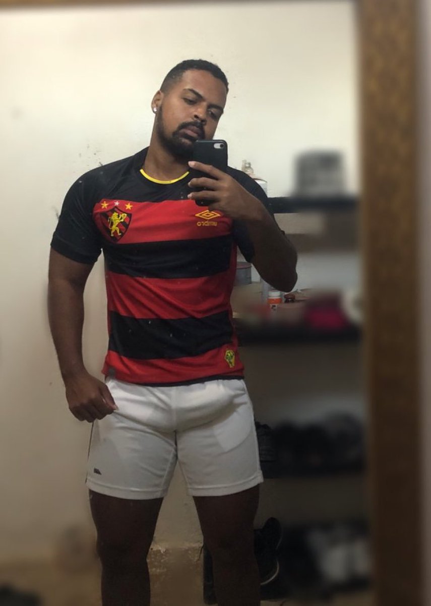 Pode entrar armado no estádio?