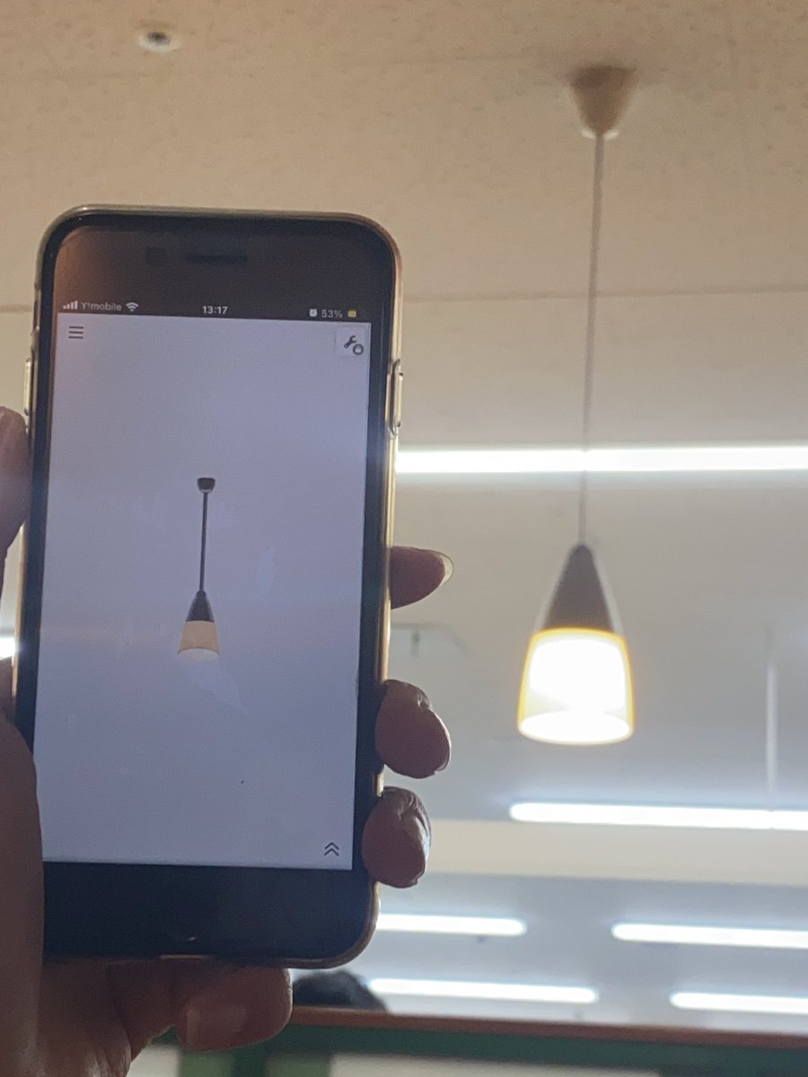 morningwalk123's tweet image. サイゼリヤで照明を作りました！
#mathinreality #関数アート