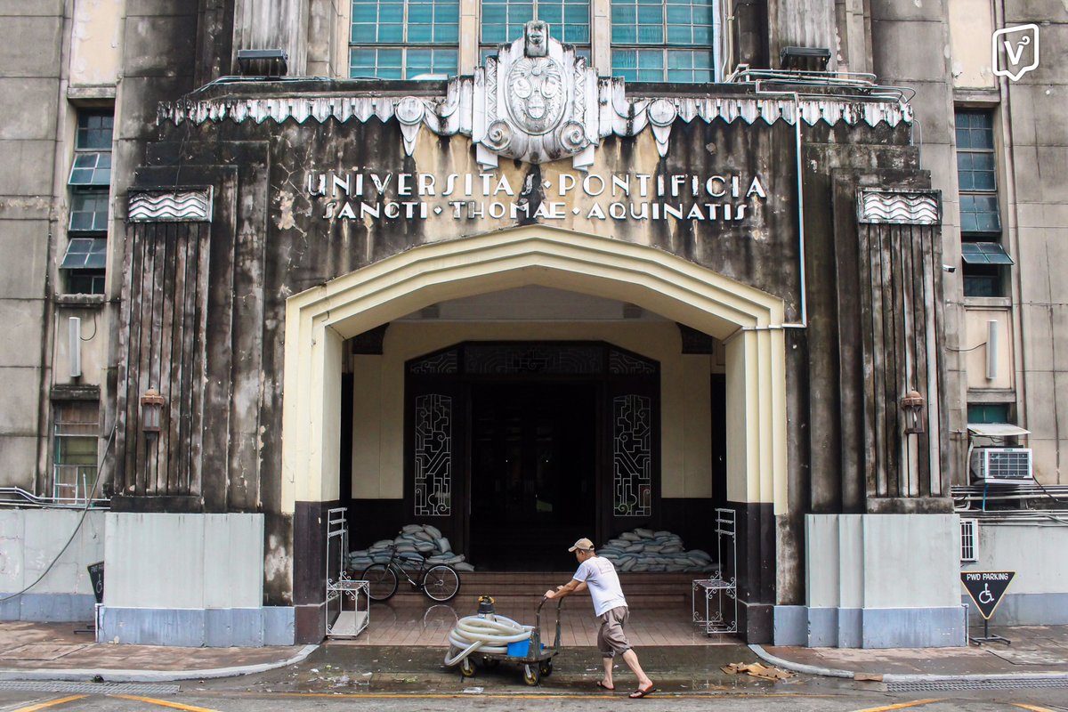 varsitarianust's tweet photo. THANK YOU, ATES AND KUYAS! 🫡

Maintenance workers on Thursday morning spearhead the cleanup of debris and trash left behind by yesterday's heavy monsoon rains, exacerbated by typhoon “Carina.”

Yesterday's flooding reached waist-deep levels at the Plaza Mayor and inundated the ground floor of several buildings, including the Main Building, St. Martin de Porres Building, St. Raymund de Peñafort Building, and Fr. Roque Ruaño O.P. Building, among others.

(Photos by Alexis Paul P. Alibogha and Jeremy R. Edera/ The Varsitarian)