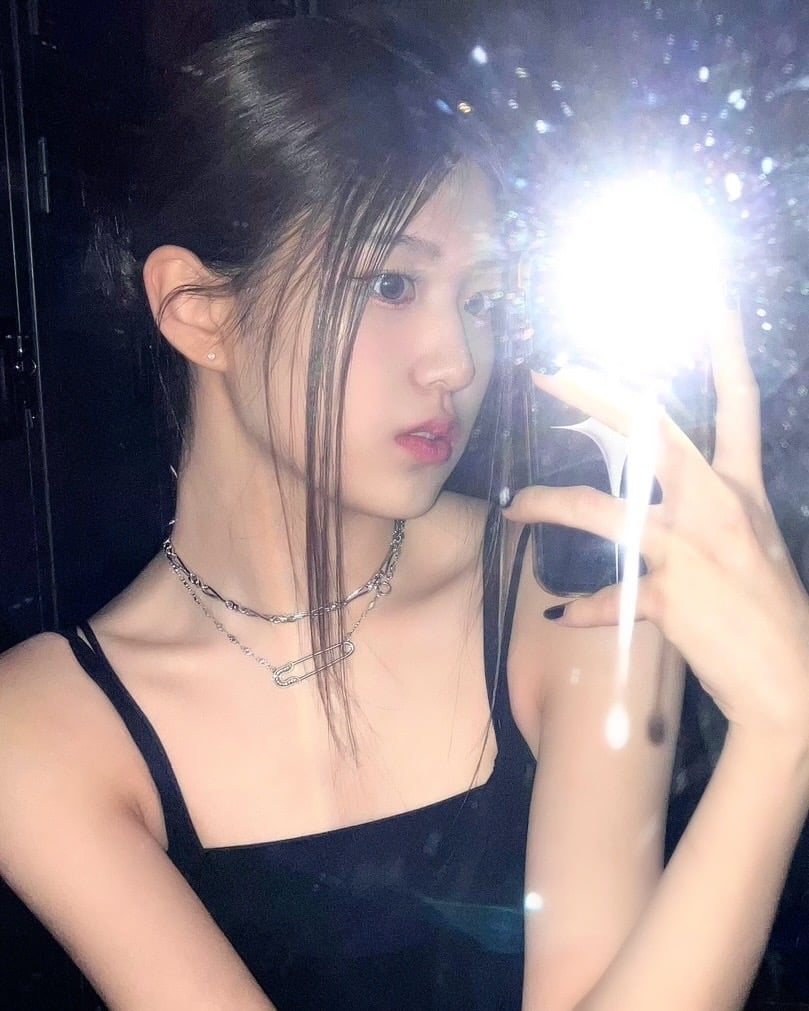 jiyoon pics tweet media