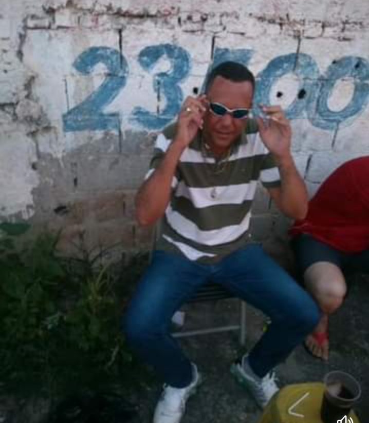 GHenrick7's tweet photo. Slk em Pai hoje vc estaria fazendo 40 anos,mó vazio no coração sem vc nessas datas Pai, Te amo eternamente ❤️ https://t.co/uM6tB2VdwY