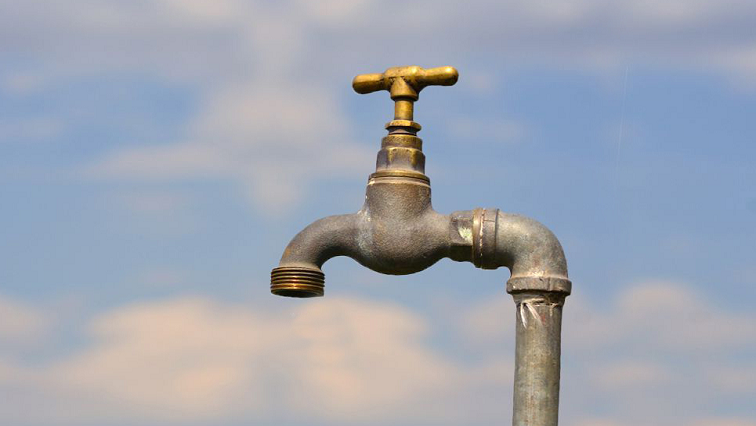 SAfmRadio's tweet photo. [ON AIR] The Department of Water and Sanitation (DWS) is working to keep up with the rapidly increasing demand for water in the country despite the limited   resources. Sean phillips, Director General, @DWS_RSA speaks with @StephenGrootes on #SAfmSunrise
#sabcnews https://t.co/CJYeE9RxA8