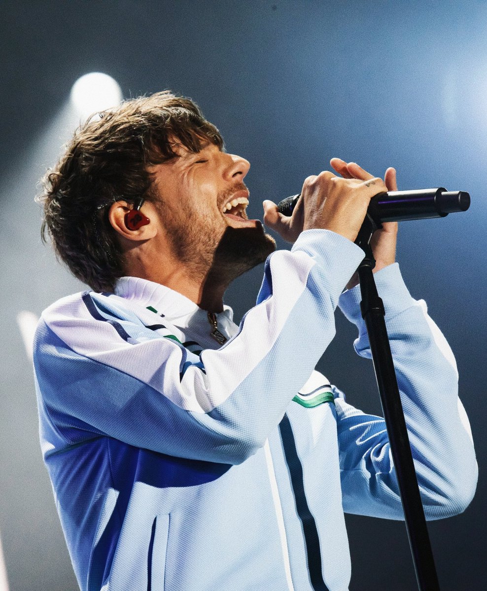 just louis (@ltpict91) on Twitter photo 