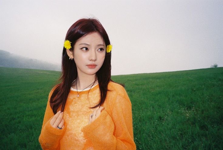 ningning (@ningshourly) on Twitter photo 