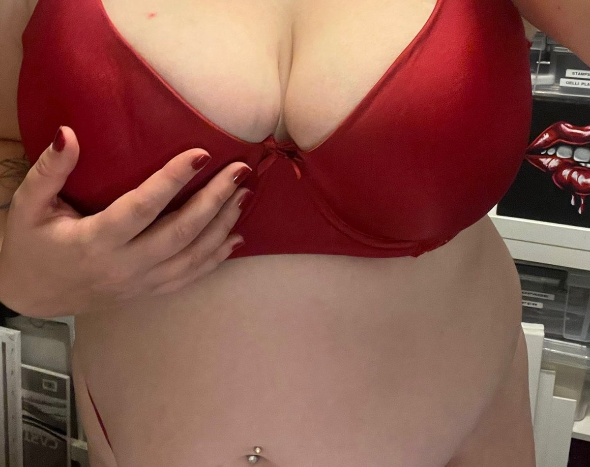Content from curvy_canvas