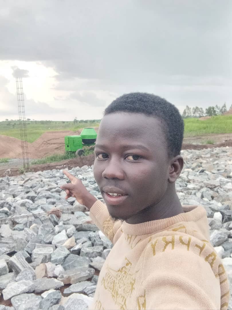 TotalEnergiesUG's tweet photo. 🌟 From Yoacel Owen Ronny 🌟

Due to support, he excelled in his Uganda Advanced Certificate of Education (UACE) examinations, securing 20 points. As a result, he received Government sponsorship to pursue a Bachelor of Science in Civil Engineering @Makerere.

Yoacel, a beneficiary of @TotalEnergiesUG's scholarship program, expressed his gratitude through this letter. #GrowingTogether