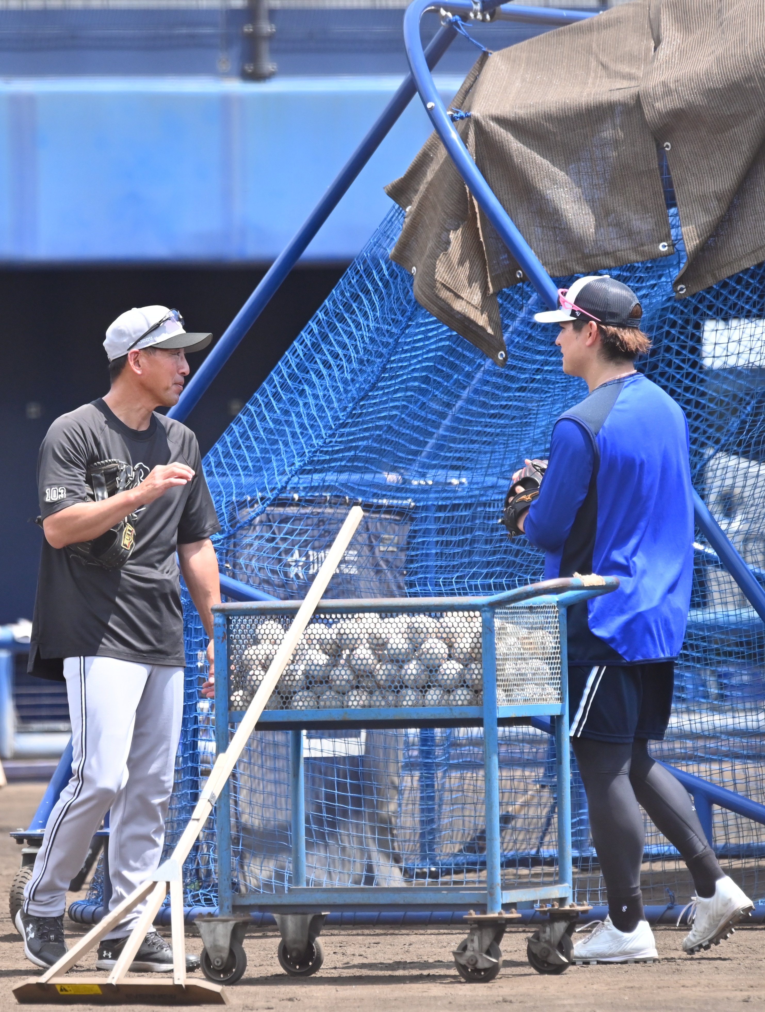 金城龍彦選手　使用スパイク 金城龍彦 1976年、大阪市生まれ。大阪…：プロ野球の歴代首位