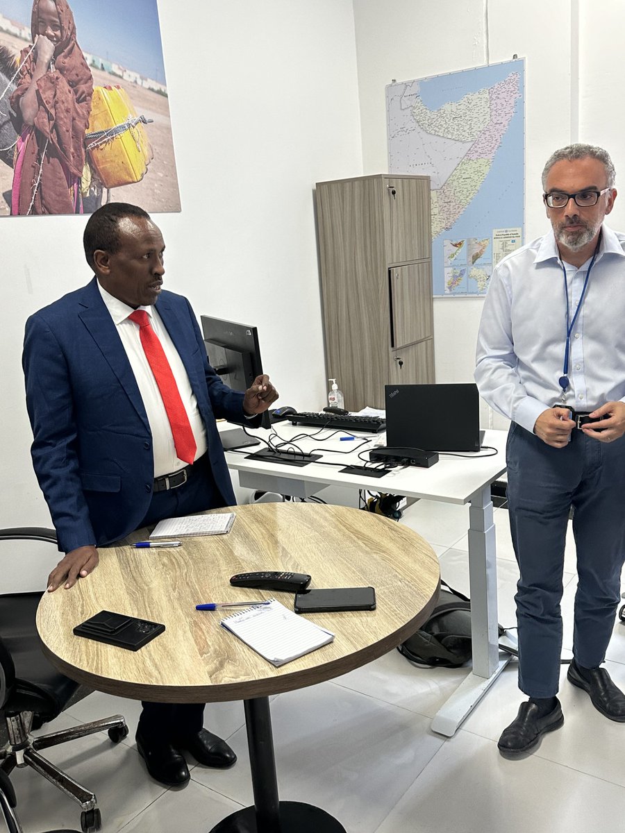 moewrsw's tweet photo. The Minister for Energy and Water Resources SWS  Hon. Iman Ali had a working meeting @unicefsomalia Country team in # Mogadishu. https://t.co/hS6GYSaPNo