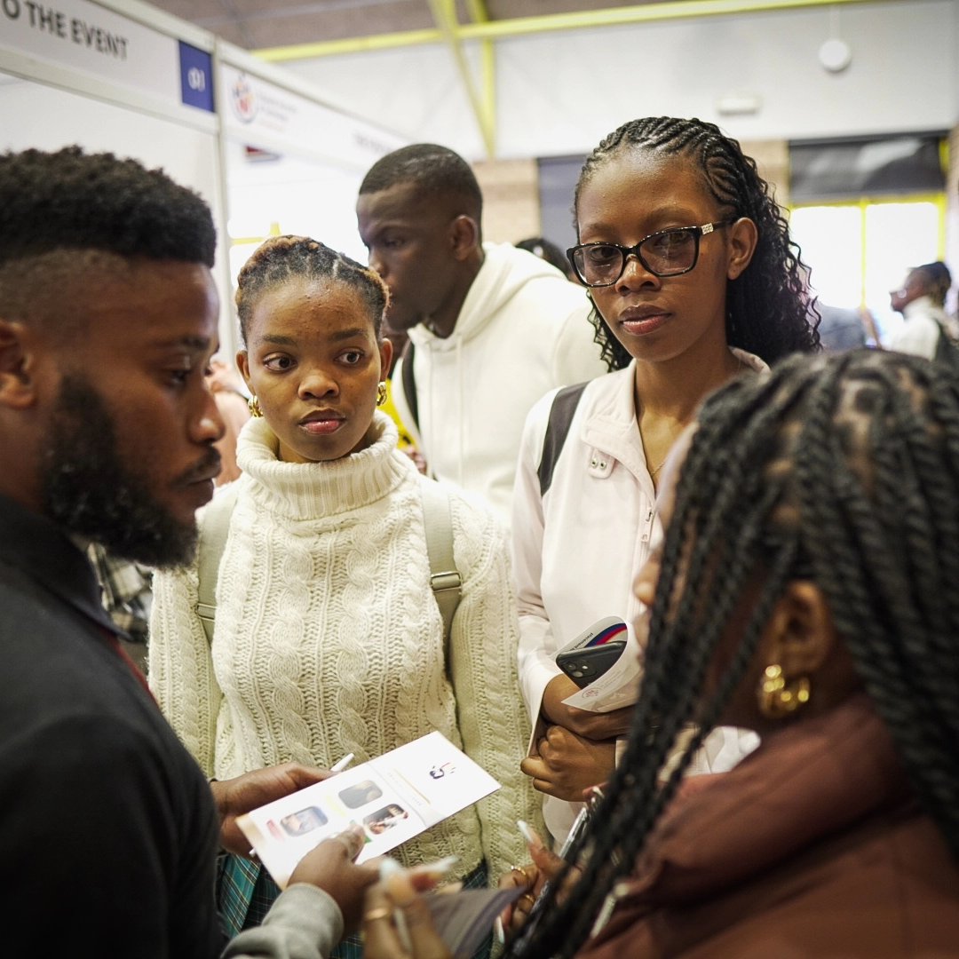 agsa_sa's tweet photo. We are here at the Tshwane University of Technology for their 2024 Career Expo! 👨🏾‍💼

Touching the future never looked so good! 

#TUT #CareerDay #Expo #TouchYourFuture https://t.co/cQc1D81pr2