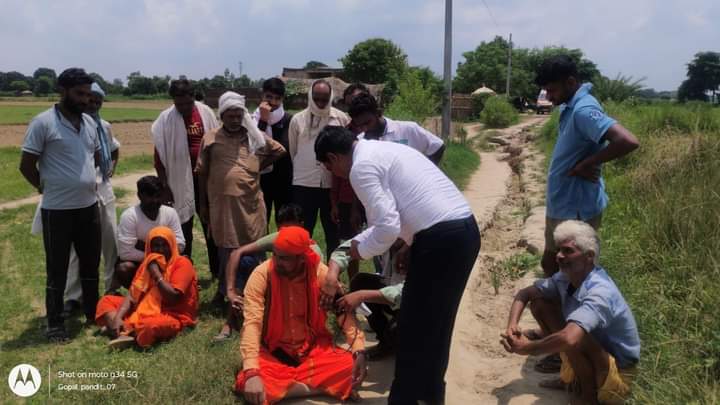 apkaanmoll's tweet photo. एटा स्वास्थ्य टीम ने हाल-चाल लिया।
हर हर महादेव 🙏
#YogiAdityanathji #KeshavPrasadMaurya
#ChiefMinisterOfficeUttarPradesh #राष्ट्रीयहिंदूशक्तिसंगठन #BrajeshPathakJi #sspetah #Dmetah #BJP4UP https://t.co/ZbE1fqFig8