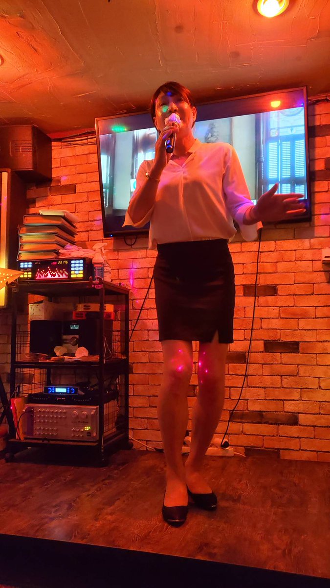 역쉬 노래는 토롯트가 신나~~