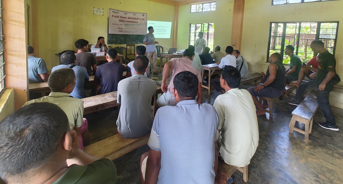 aaranyak's tweet photo. An outreach event was conducted for #RapidResponseUnit (RRU) groups of several villages in #WestGaroHills of #Meghalaya, which monitor elephant movements in the vicinity of their villages. Field gear were presented to RRUs formed by Aaranyak and @britishasiantst. @UKBCFs https://t.co/gx2JCpD2ZB