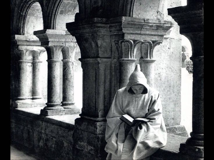 latinedisce's tweet photo. The elimination of Western European culture begins with the elimination of the Latin language. 

Latin connects you to your roots.

And no one is more dangerous than a man who is rooted in the traditions of his people. https://t.co/YNxI4aMmCZ