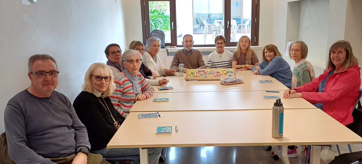 cpnleramprunya's tweet photo. Els grups de tertúlies del Voluntariat per la llengua de #Castelldefels, #Gavà, #SantBoi i #Viladecans fan vacances i us desitgen un bon estiu. 
👉 https://t.co/PtiR9KmGWf https://t.co/tvLbrj75Ra