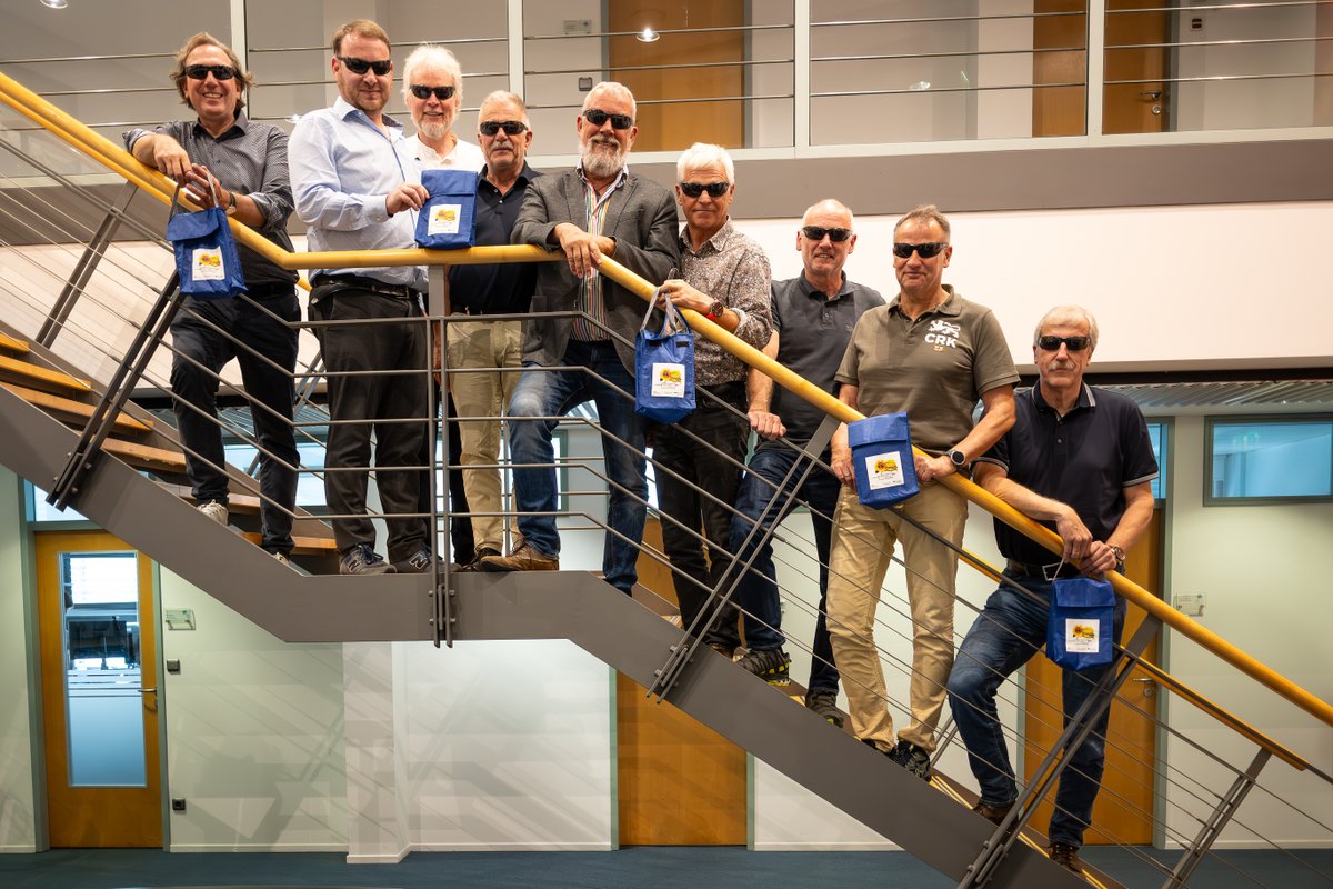 Vorsicht vor #UV-Strahlung: Der #Holzbau Deutschland Vorstand unterstützt die Kampagne der BG BAU für den UV-Schutz. Die #BG BAU bietet Mitgliedsunternehmen für ihre Beschäftigten u.a. UV-Schutzpakete an.
bgbau.de/themen/sicherh…