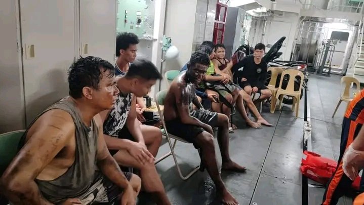 BREAKING NEWS⚠️⚠️
: An oil spill was observed after motor tanker Terra Nova capsized and submerged off Bataan waters early Thursday morning, the Philippine Coast Guard said. 
MT Terra Nova , heading to Iloilo, was carrying 1.4 million liters of industrial fuel. One crew is missin