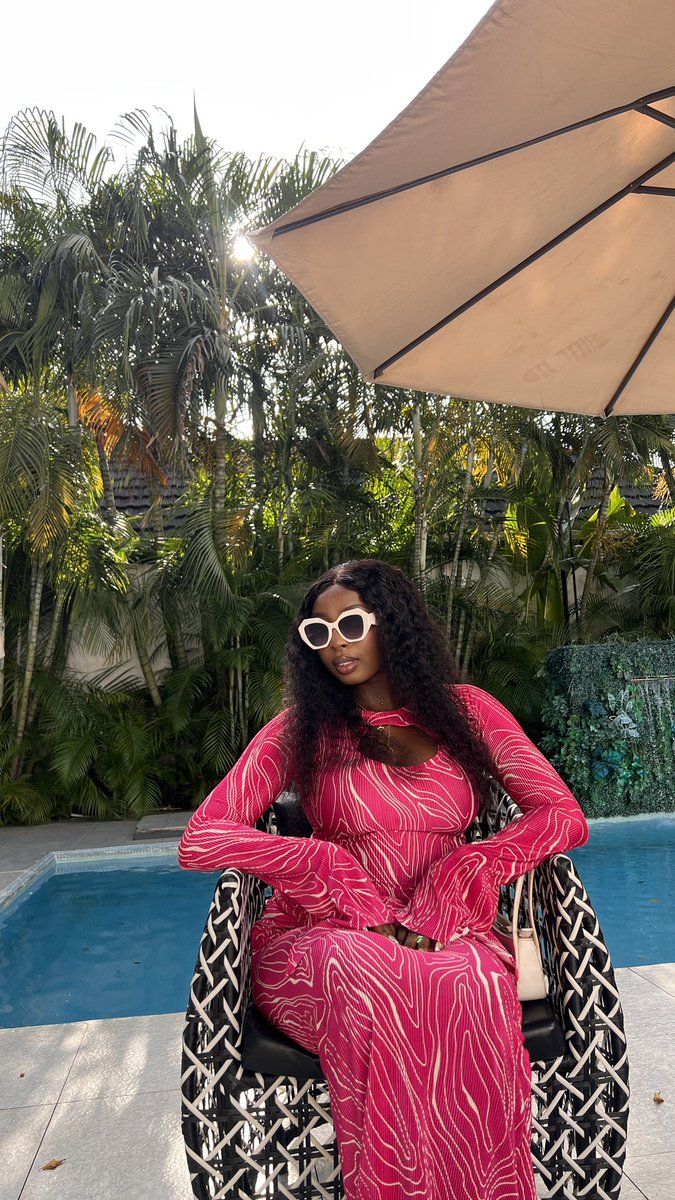 This is your cue to shop our best - selling MAYA Dress in pink .! 💐🤍 

🏷️ : N45,000
Shop on the website for N38,000 ( valid till Friday ) - using the code “ MAYA10” upon checkout ✨

joyizathelabel.com.ng