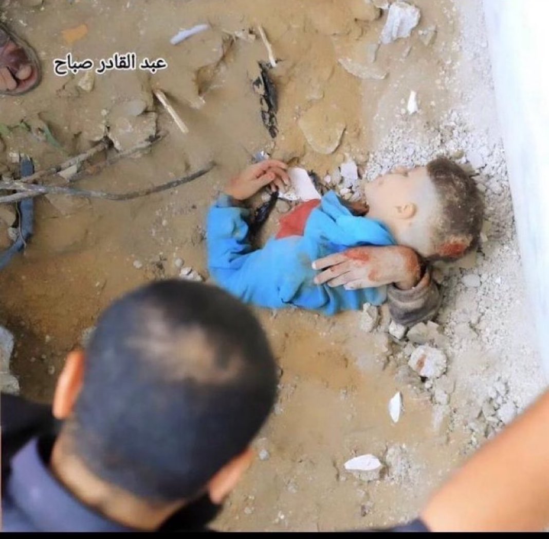 DrLoupis's tweet image. This is what Elon Musk is supporting!