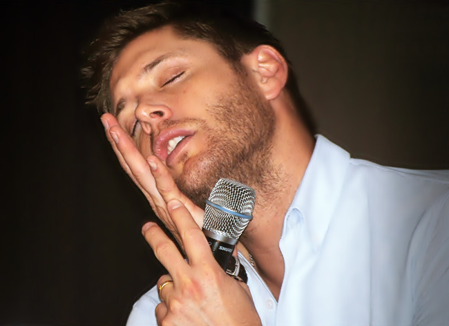 Jensen Ackles theking 👑♥️ tweet media