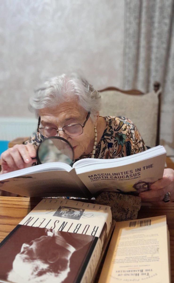 Boell_SC's tweet photo. 📚 Proud to share a heartwarming photo from a reader, capturing the love of books and knowledge. 
🆕 Masculinities in the South Caucasus: Forms, Hierarchies, and Challenges, features contributions from 16 authors from #Georgia, #Armenia and #Azerbaijan
 🔗https://t.co/y1N73zIq3O https://t.co/94y8b8osb5