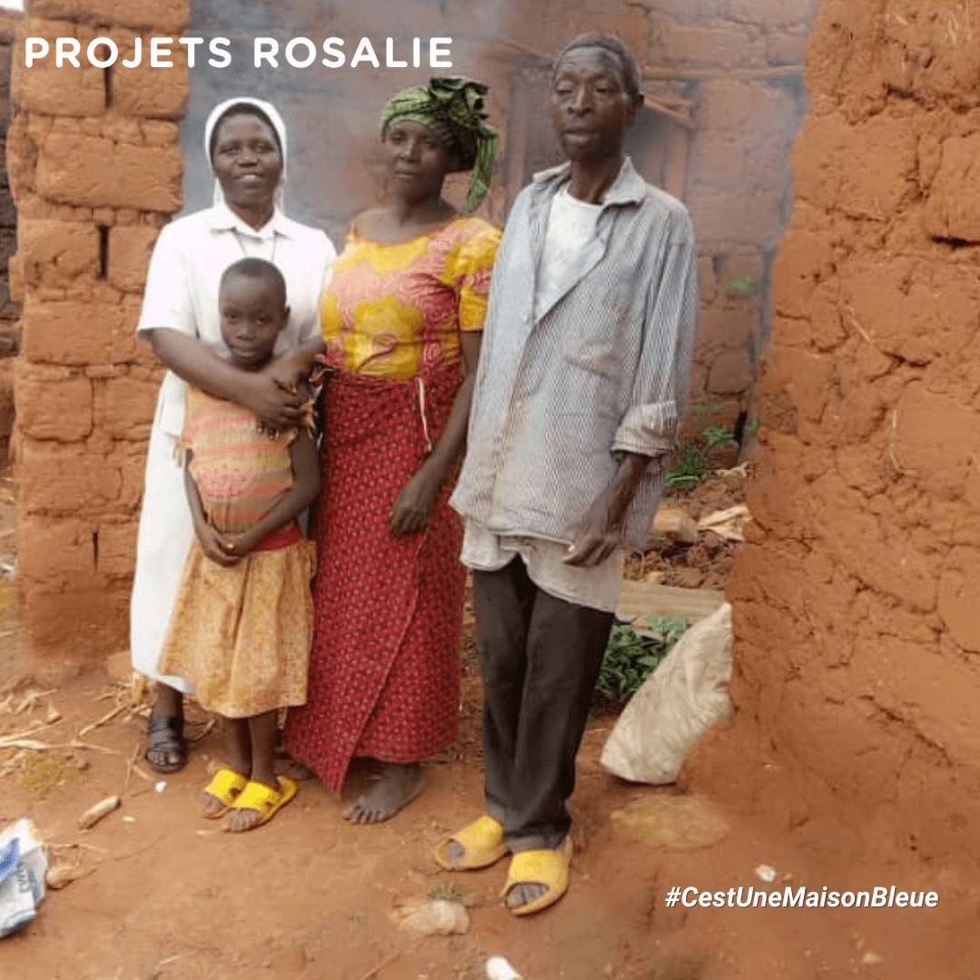⛏ C'est une maison bleue
Nouveau projet 🎯 Objectif 7.200 € pour soutenir 3 familles en difficulté dans la construction de leur maison au #Rwanda
▶️ Découvrez ce projet : urlz.fr/rod9

#logement #ProjetsRosalie #FillesdelaCharité #saintvincentdepaul
