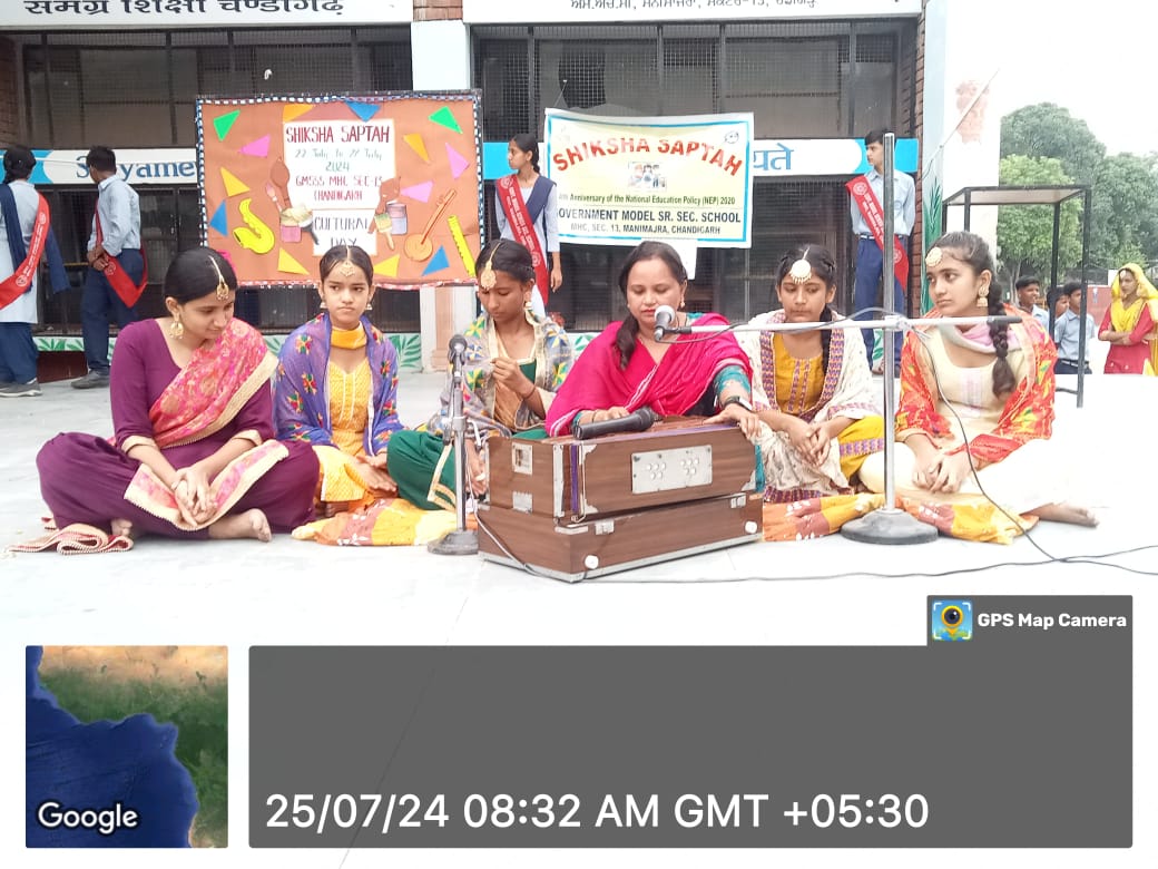 GmsssMhc's tweet image. Shiksha Saptah Day 4: To promote and celebrate India' s cultural diversity a Cultural Day of Shiksha Saptah was celebrated by the students of @GmsssMhc.Students presented the cultural components such as classical and folk dances, songs
@SchoolEduChd
@PMOIndia
@cbseindia29
@ncert
