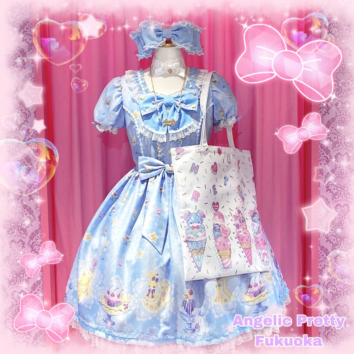 ?Dreamy Night Cakesワンピース…¥37,400? 星型のケーキやバナナ 