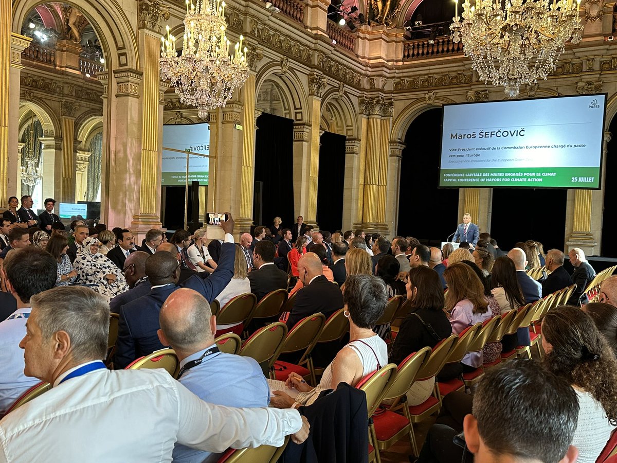 AIMF (@aimfrancophones) on Twitter photo 🗣️ « Les JO sont plus qu’un moment. Ils marquent une transformation profonde pour notre ville » <a href="/Anne_Hidalgo/">Anne Hidalgo</a>
👉 La Conférence capitale des #Maires pour le #Climat qui s’ouvre ce matin à Paris met en pleine lumière le rôle majeur de l’action locale pour relever le défi du siècle 🗣️ « Les JO sont plus qu’un moment. Ils marquent une transformation profonde pour notre ville » <a href="/Anne_Hidalgo/">Anne Hidalgo</a>
👉 La Conférence capitale des #Maires pour le #Climat qui s’ouvre ce matin à Paris met en pleine lumière le rôle majeur de l’action locale pour relever le défi du siècle