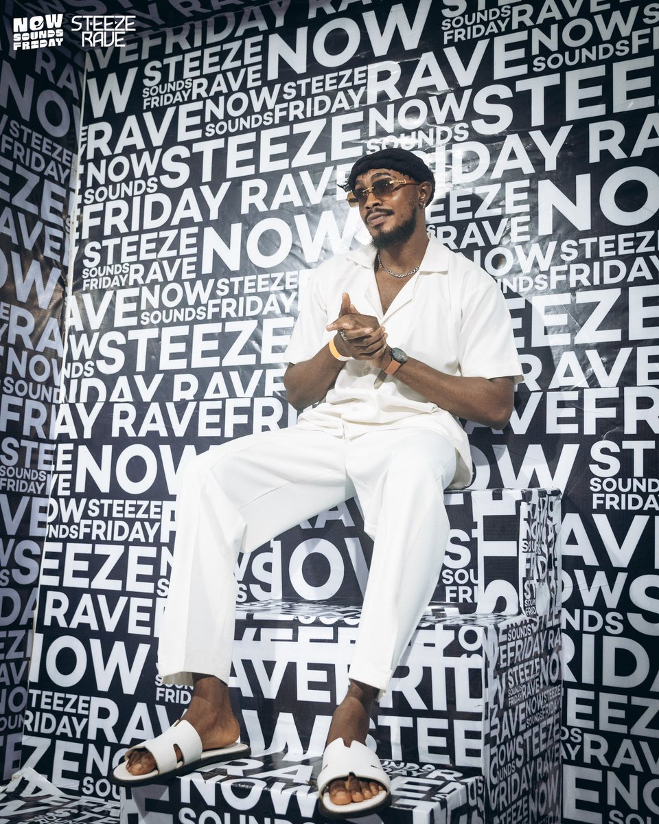 Nowsoundsfriday's tweet photo. If itβs style and fashion, leave it for Ladokites!
#steezerave https://t.co/2kUXVC3OTC