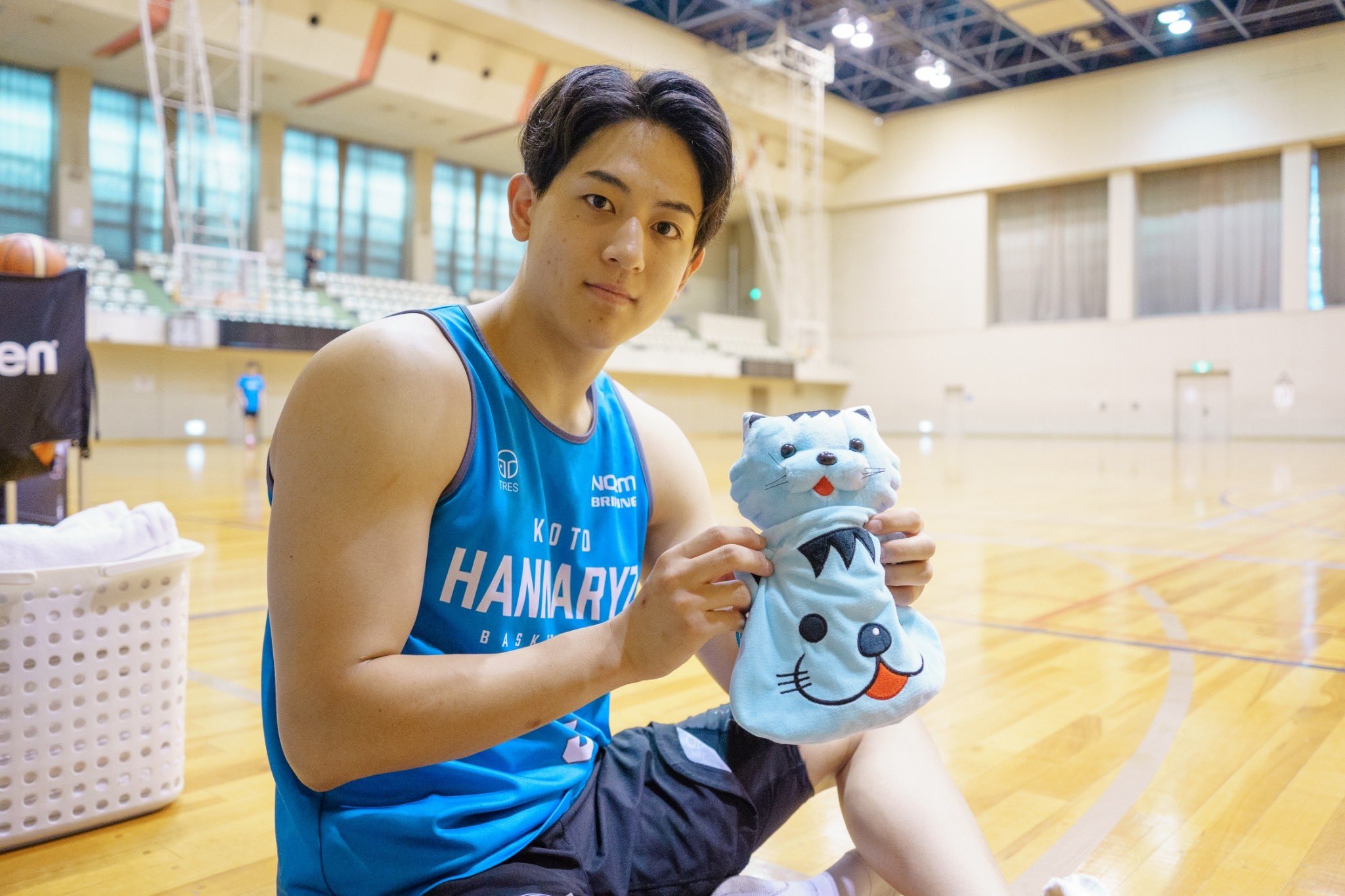 京都ハンナリーズ 岡田侑大 はんニャリン似顔絵Tシャツ 2025年最新】岡田侑大の人気アイテム - メルカリ