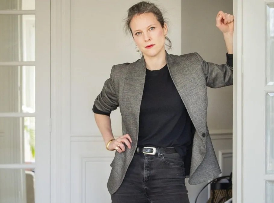 ProfToujours's tweet photo. Fakenews véhiculée par la Macronie au sujet de @CastetsLucie 

Mme Castets serait "proche" de Thomas Portes, le "coupeur de têtes de LFI".

Or cette "proximité" n'existe que parce que tous les deux sont membres du bureau de l’Observatoire national de l’extrême droite.

Comme l'est aussi Marine Tondelier EELV
Comme l'est aussi Marie-Pierre Vieu PC

Et bien d'autres...