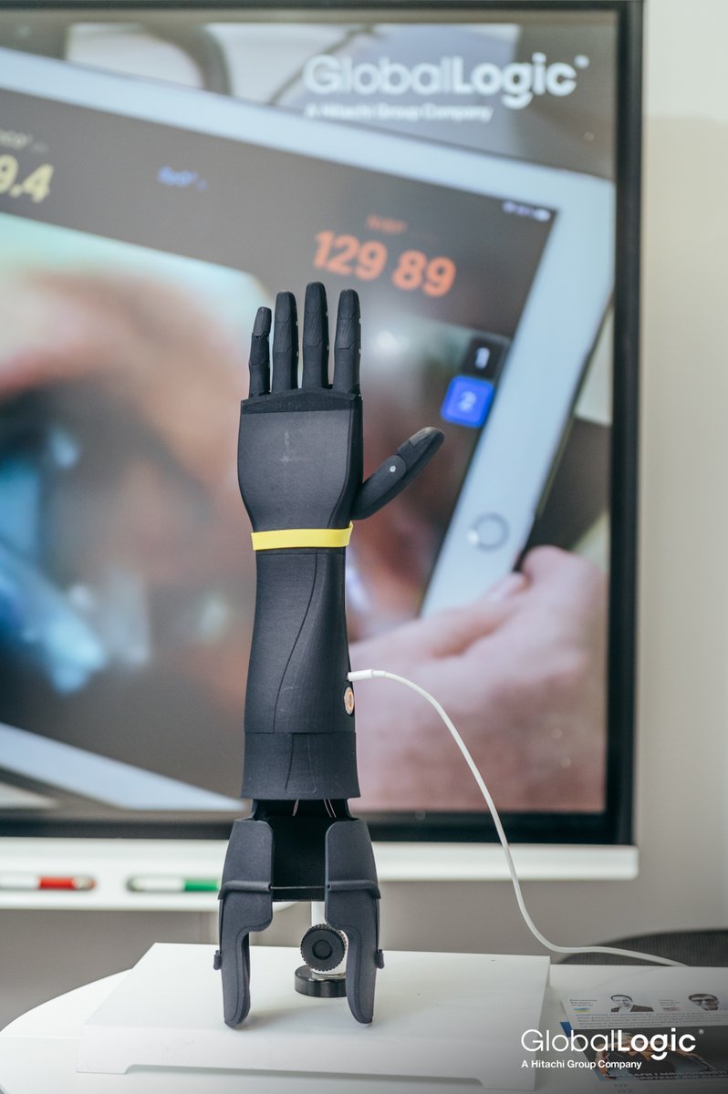 Hitachi's tweet image. Introducing the Allbionics arm project, a cutting-edge initiative from @GlobalLogic and Allbionics producing advanced #bionic prosthesis using 3D scanning and custom applications 👏 
#HitachiEurope #Innovation