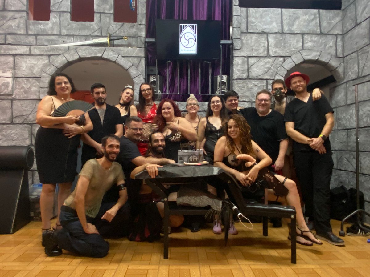 Feliz 24/7 con retraso!