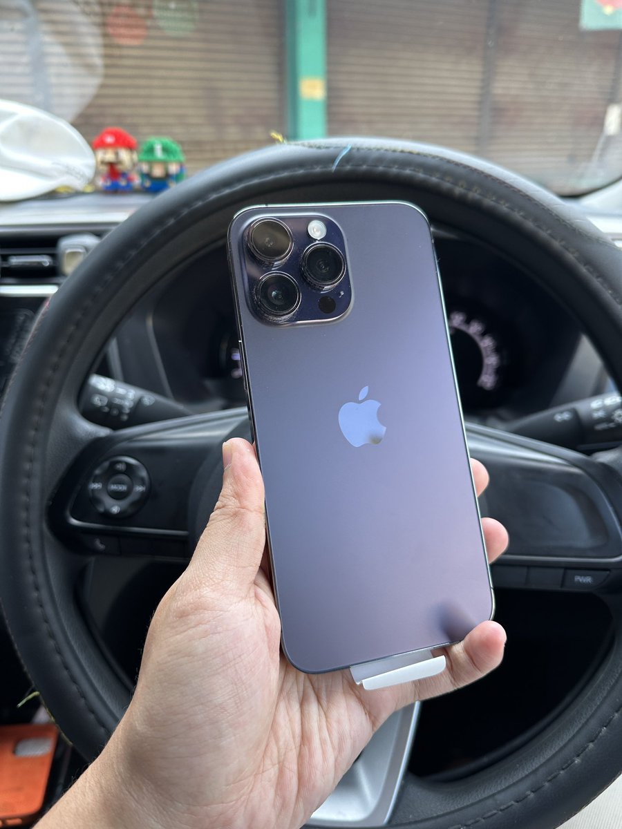 SpotlightGadget's tweet photo. بسم الله الرحمن الرحيم 

iPhone 14 ProMax
256gb 
Deep Purple
zp set
Fullset ori

Price : RM3949

Cod sekitar Bandar Segamat
Lain kawasan adjust postage

#spotlightgadget https://t.co/AofrQBdYKZ