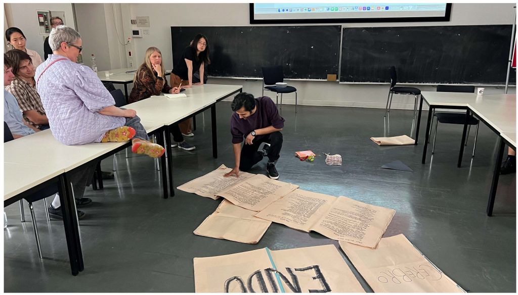 Universität der Künste Berlin (@udk_berlin_) on Twitter photo Vier Jahre <a href="/UniofOxford/">University of Oxford</a> x #UdKBerlin – Seedfunding for Creative Collaborations: In diesem Jahr werden sieben Projekte durch das gemeinsame Programm realisiert, darunter u.a. udk-berlin.de/universitaet/k…
<a href="/TORCHOxford/">TORCH Oxford</a> <a href="/OxHumanities/">Humanities Division</a> Vier Jahre <a href="/UniofOxford/">University of Oxford</a> x #UdKBerlin – Seedfunding for Creative Collaborations: In diesem Jahr werden sieben Projekte durch das gemeinsame Programm realisiert, darunter u.a. udk-berlin.de/universitaet/k…
<a href="/TORCHOxford/">TORCH Oxford</a> <a href="/OxHumanities/">Humanities Division</a>