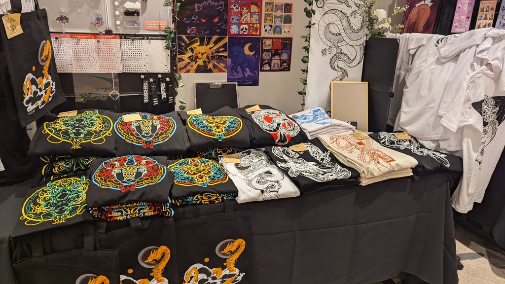 FiveClawD's tweet photo. Reasonably sized news!!

I'll be at my first furry con with some FIVECLAWD goodies! Hope to see you there!

#aurawra24 @Aurawra_con https://t.co/NON2YpUG0c