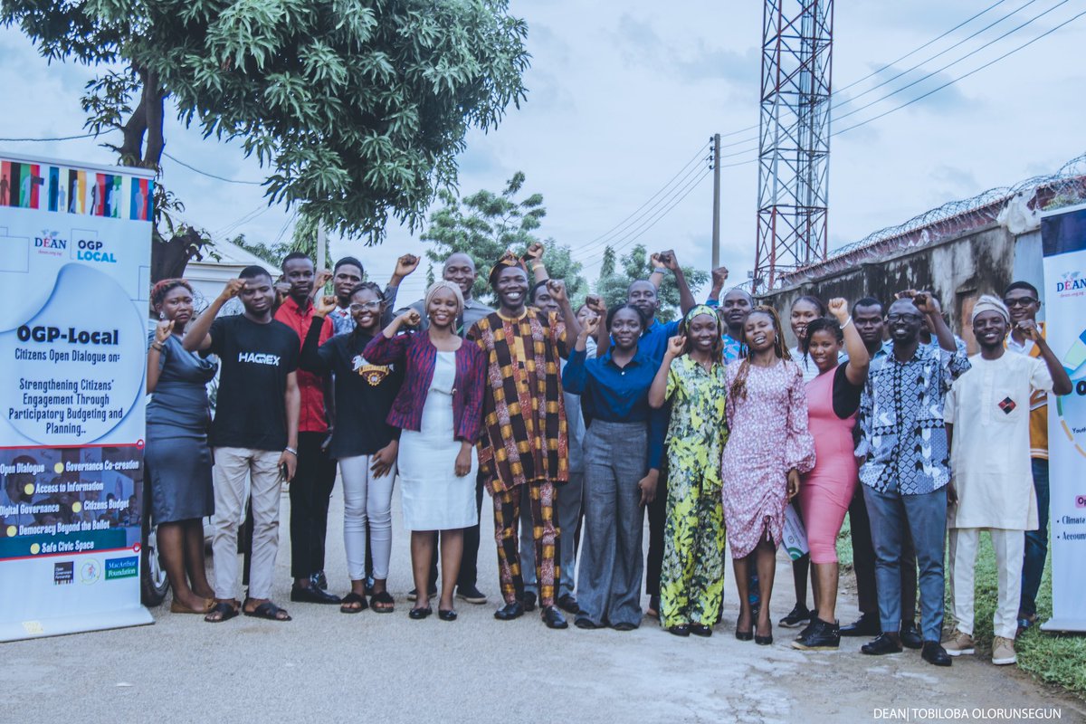 semiyemichael's tweet photo. We are welcoming selected University Students into our Student OpenGov Fellowship. I spent time with the intending Fellows during their Pitching Session and shared social activism ethics with them.
#OpenGovChallenge #iPitch4BudgetCopy https://t.co/zbEtdx4MNl