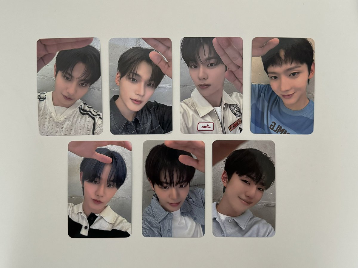 kooonyi's tweet photo. 이븐 EVNNE JUMPUP 점프업 대면 팬싸 포카 양도

박한빈 이정현 유승언 각0.5
케이타 지윤서 문정현 박지후 각0.3
7장 set 2.5⭕️
https://t.co/ewYBSc1mjq

문정 이정 승언 지후 윤서 정현 한빈 이타 케타포 코엑스 댈구 대리구매 미공포 공방 세트 wts evnne luckydraw pop up https://t.co/67P3GVr9Ir