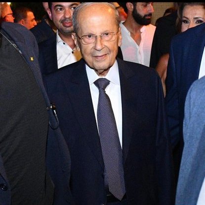 ياخد من عمرنا كلنا و يعطيك ❤️❤️