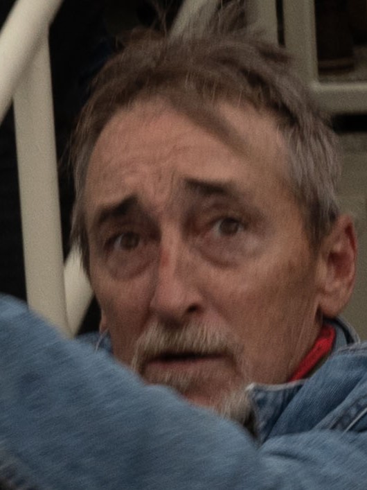 rocketman2001's tweet image. Found him! #DenimRedGaiter is suspected of assaulting #CapitolPolice officers at the second doorway inside the Tunnel on #Jan6 #j6 #January6Insurrection