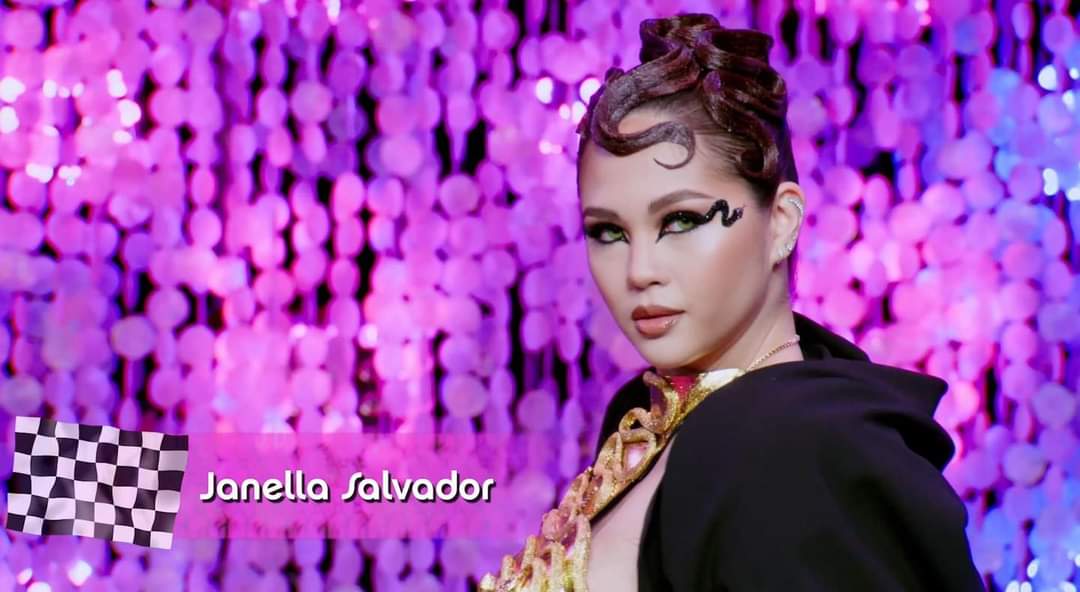 JANELLAsters's tweet photo. JANELLA AS YOUR ‘DRAG RACE PH’ GUEST JUDGE 🌈💘

Janella Salvador (@superjanella) is one of the guest judges of Drag Race Philippines Season 3. She was introduced in the reality show’s newly released super trailer. 🤩

📸: WOWPresents

#DragRacePH https://t.co/GRGBvnLQjC