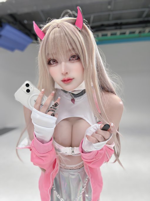 Twitterのコスプレ画像2